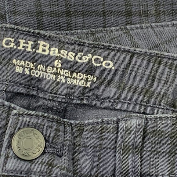 Women's Pants - Picture 3 of 3